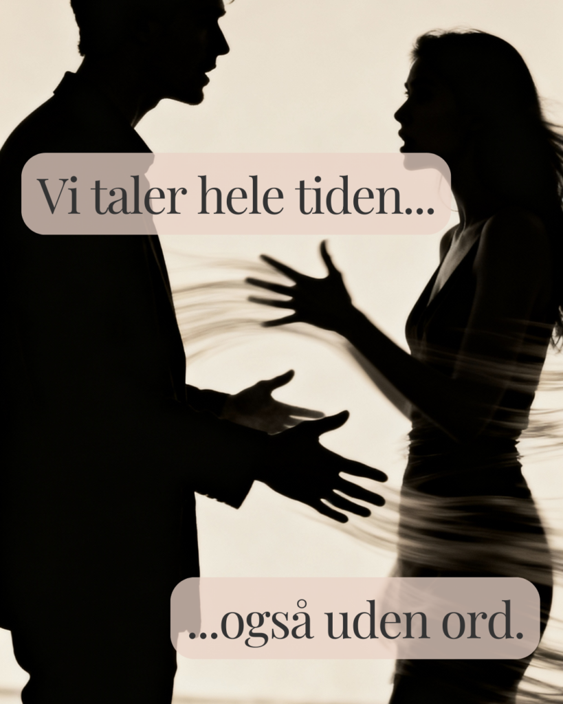 kommunikation Beige Minimal Social Media Post Tips Instagram Post